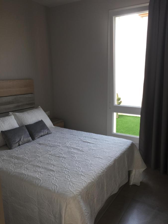 Vivabien Playa I - Apartamentos Junto Al Mar Benicassim Bagian luar foto
