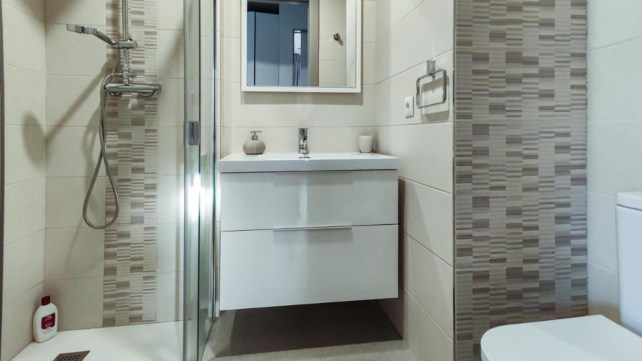 Vivabien Playa I - Apartamentos Junto Al Mar Benicassim Bagian luar foto
